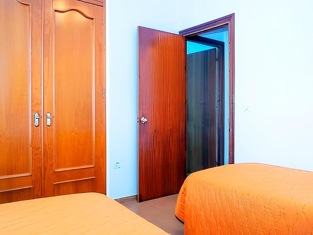 كونيل ذي لا فرونتيرا Apartamentos Garaje & Aire & Wifi & Solo Familias Y Parejas المظهر الخارجي الصورة