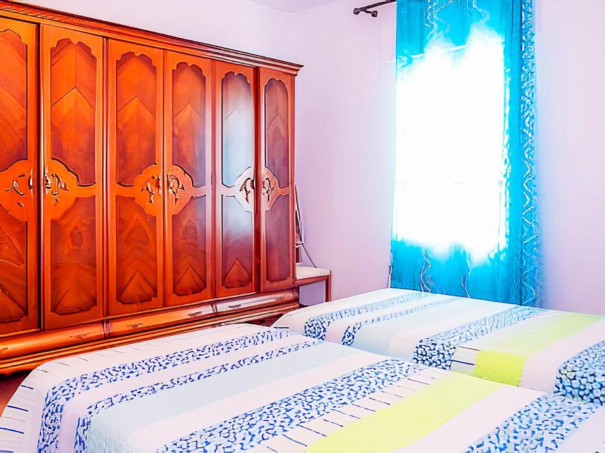 كونيل ذي لا فرونتيرا Apartamentos Garaje & Aire & Wifi & Solo Familias Y Parejas المظهر الخارجي الصورة