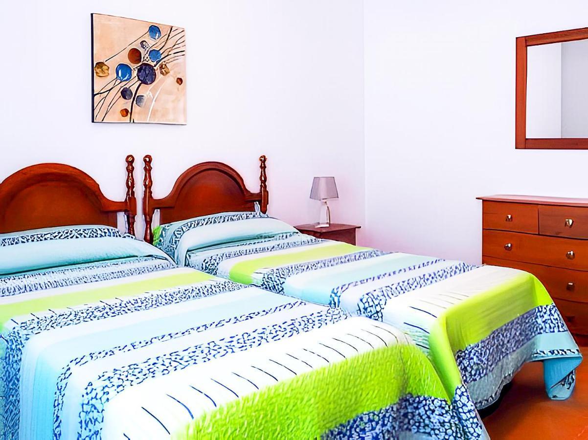 كونيل ذي لا فرونتيرا Apartamentos Garaje & Aire & Wifi & Solo Familias Y Parejas المظهر الخارجي الصورة