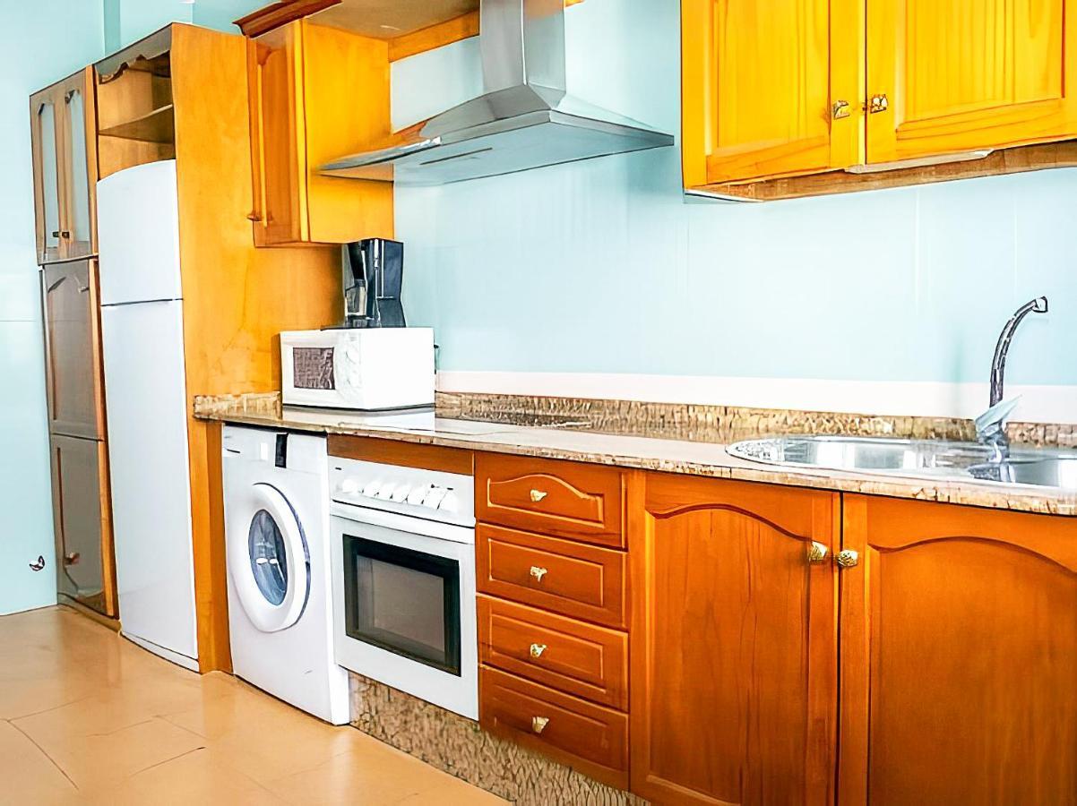 كونيل ذي لا فرونتيرا Apartamentos Garaje & Aire & Wifi & Solo Familias Y Parejas المظهر الخارجي الصورة