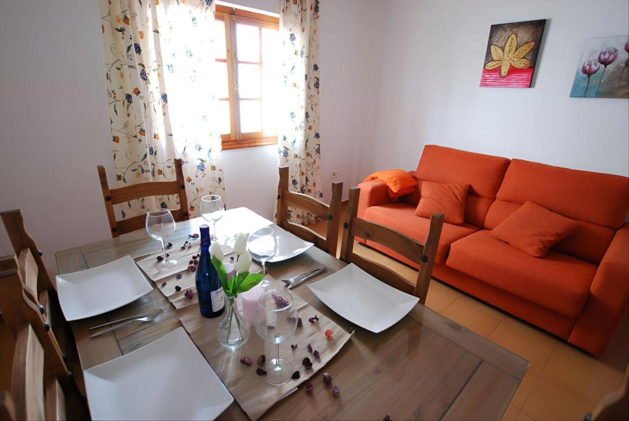 كونيل ذي لا فرونتيرا Apartamentos Garaje & Aire & Wifi & Solo Familias Y Parejas المظهر الخارجي الصورة