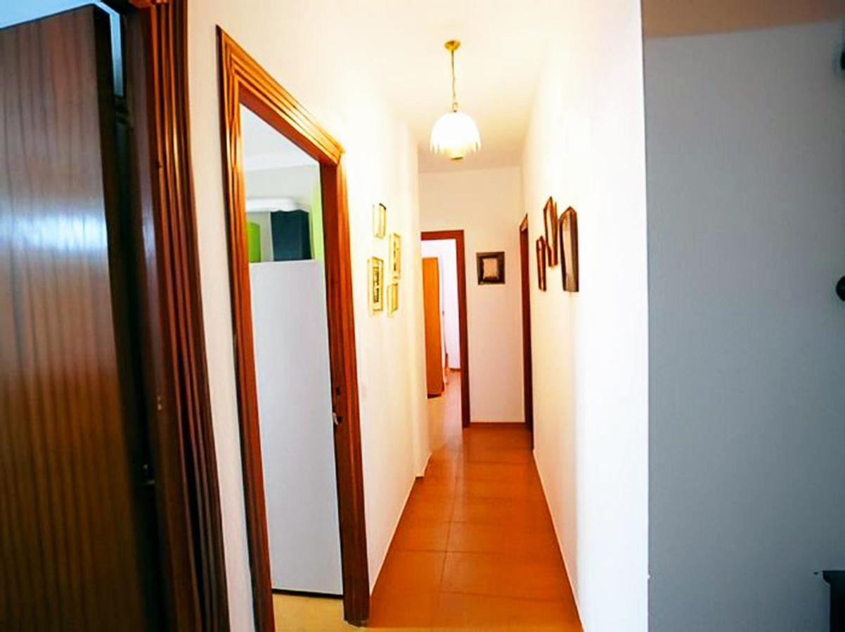 كونيل ذي لا فرونتيرا Apartamentos Garaje & Aire & Wifi & Solo Familias Y Parejas المظهر الخارجي الصورة